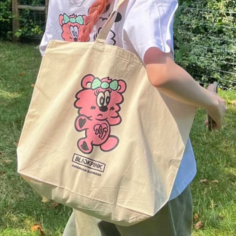 Túi Xách Vải canvas Cỡ Lớn In Họa Tiết Hoạt Hình blackpink x verdy Thời Trang Cho Nữ