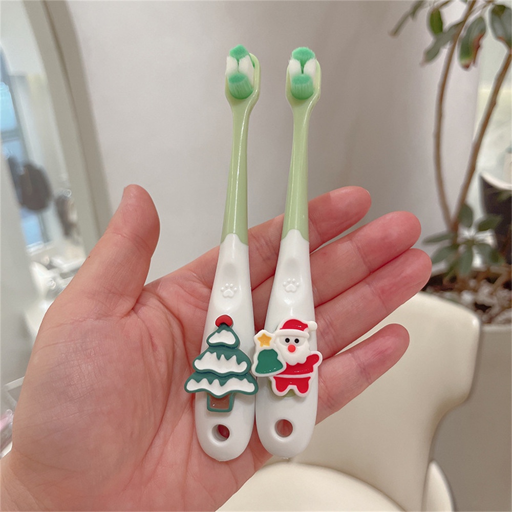 Bàn Chải Đánh Răng Lông Mềm Kiểu Hoạt Hình Giáng Sinh Dễ Thương Cho Bé Từ 3-12 Tuổi