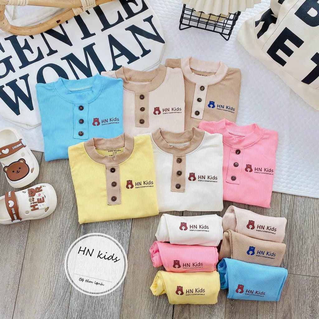 Bộ dài hnkids cổ trụ vải tăm tre cho bé trai, bé gái