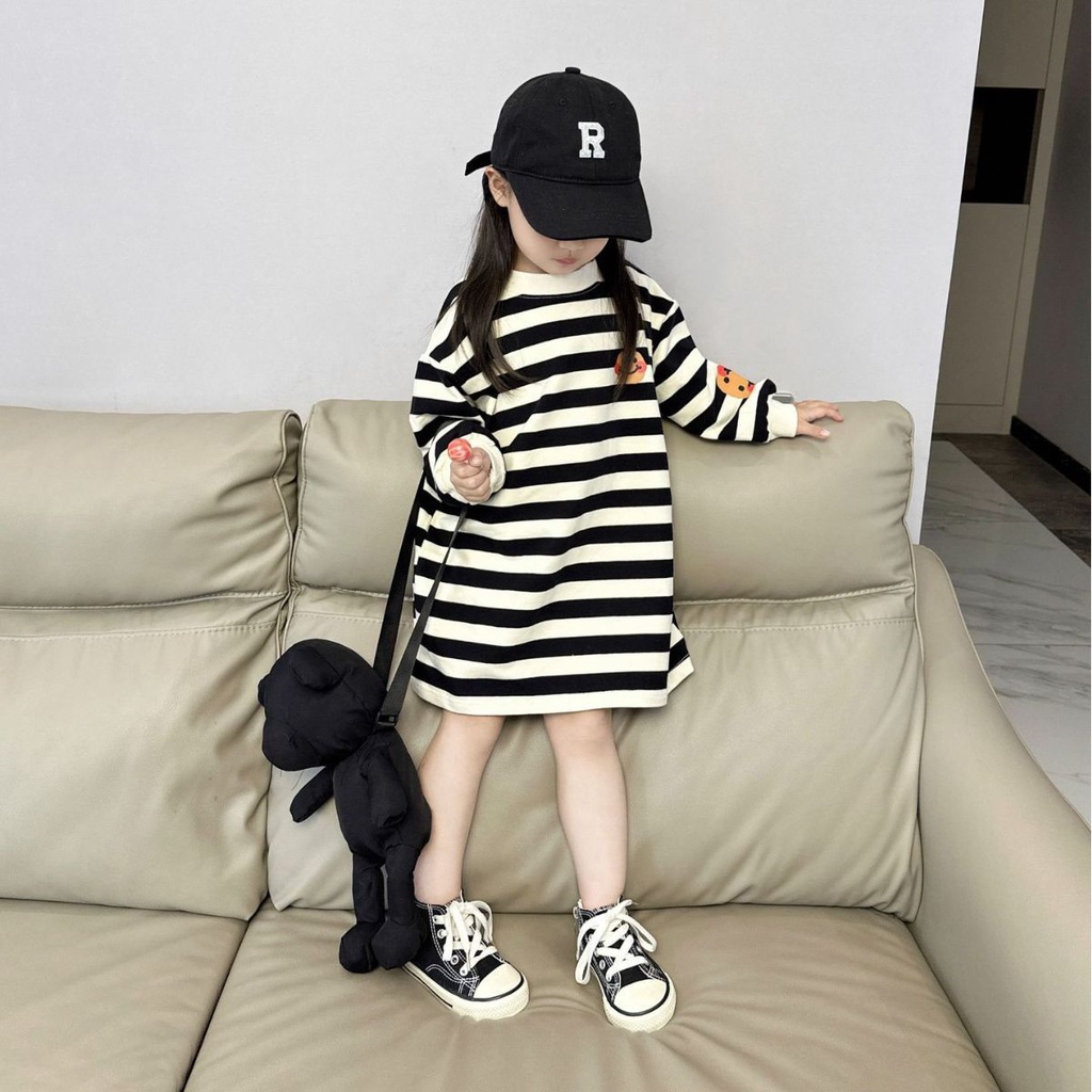 Đầm Nỉ Dài Tay Họa Tiết Kẻ Sọc Mặt Cười Phong Cách Hàn Quốc Cho Bé Gái