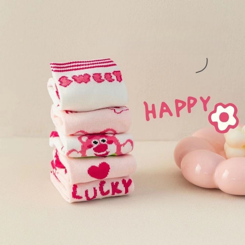 Đôi Vớ Thoáng Khí Cỡ Vừa Và Nhỏ Họa Tiết Dâu Tây Dễ Thương Thời Trang Thu Đông Cho Bé Gái