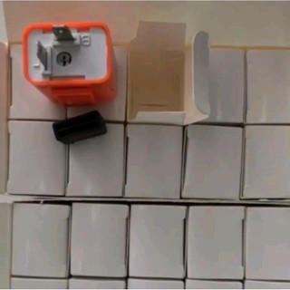 Cục chớp xi nhan rơ le cam
