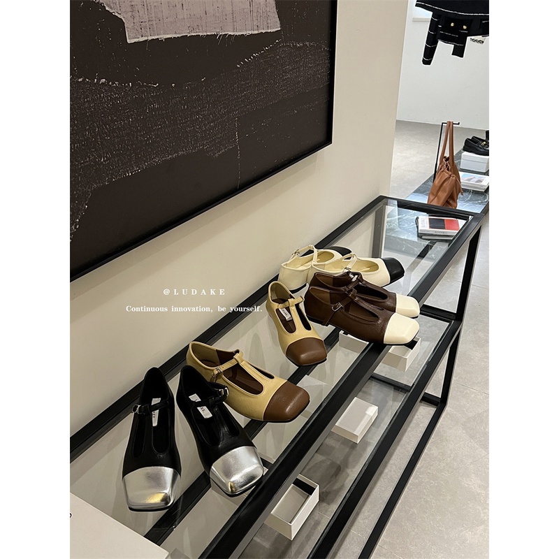 Giày Búp Bê Da Mũi Vuông Phối Màu Xinh Xắn Theo Phong Cách Pháp Dành Cho Nữ