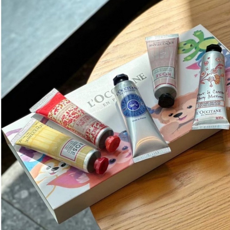 France L 'Occitane disney Hộp Quà Tặng 5 Gói Kem Dưỡng Da Tay Phiên Bản Giới Hạn 30ml * 5 Gói Hoa Anh Đào / Hoa Hồng