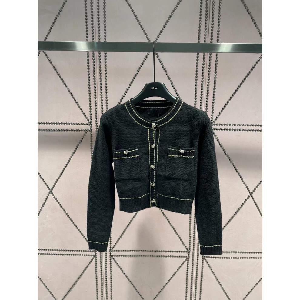 PG5L MIUMIU temperament gold thread love button knitted cardigan for women 2023 early autumn new fashion all-match slimming sweater short coat