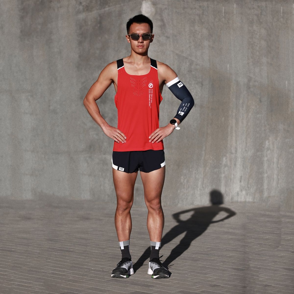 Áo Thun Thể Thao Mùa Hè 2023 Sát Nách Phối Lưới Thoáng Khí Siêu Nhẹ Màu Đỏ Đen Thế Hệ Thứ Hai Cho Nam