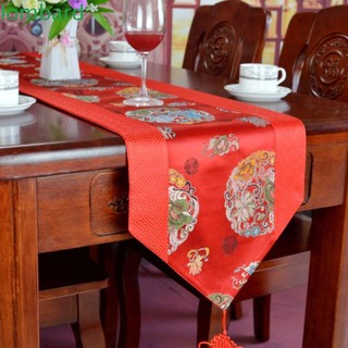 Khăn trải bàn vải satin cao cấp thêu họa tiết phong cách trung hoa ốp