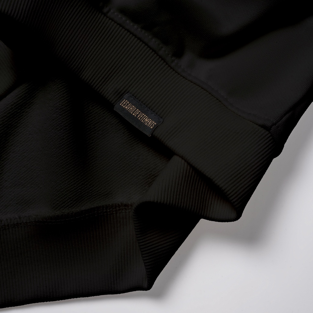 Áo nỉ Sweater Lesavril de Vetements Famous - Black