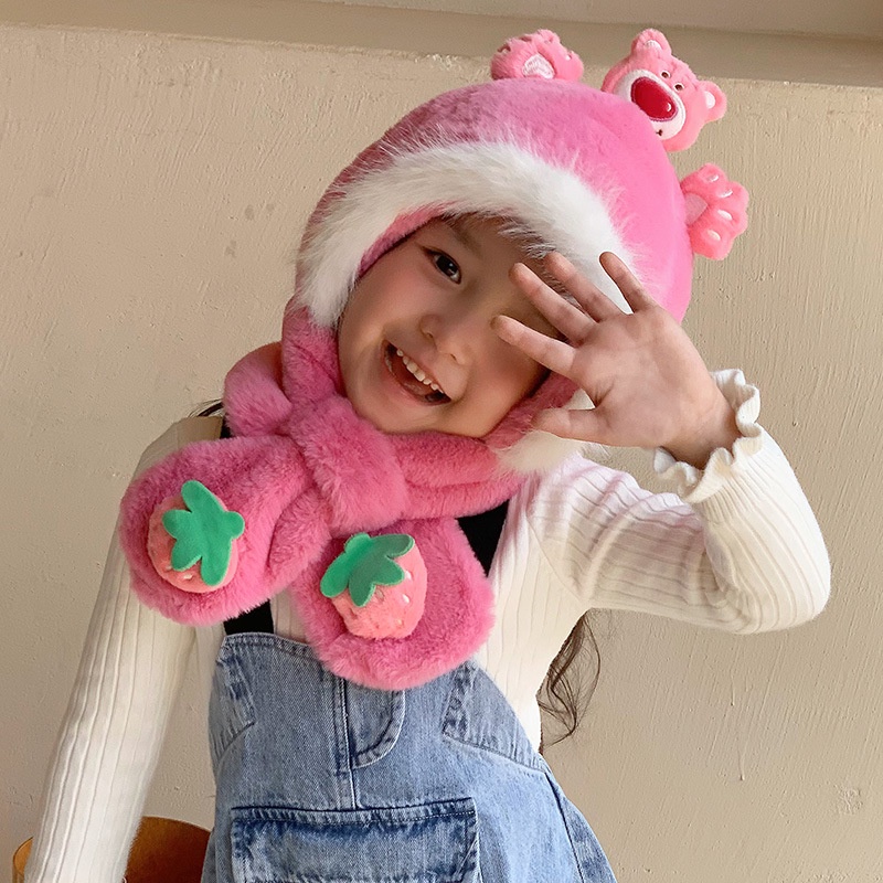 Set 2 Mũ Len Kèm Khăn Choàng Cổ 2 Trong 1 in Họa Tiết Dâu Tây / Gấu Hoạt Hình Dễ Thương Thời Trang Mùa Đông Cho Bé Gái