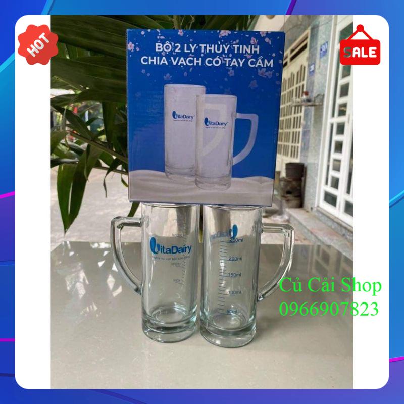 BỘ 2 LY CHIA VẠCH QUÀ KHUYẾN MÃI VITADAIRY/Anlene