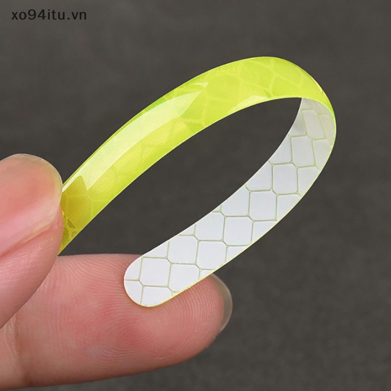 Xoitu Set 20 Miếng Dán Phản Quang Cảnh Báo vn Cho Bánh Xe Hơi Xe Máy