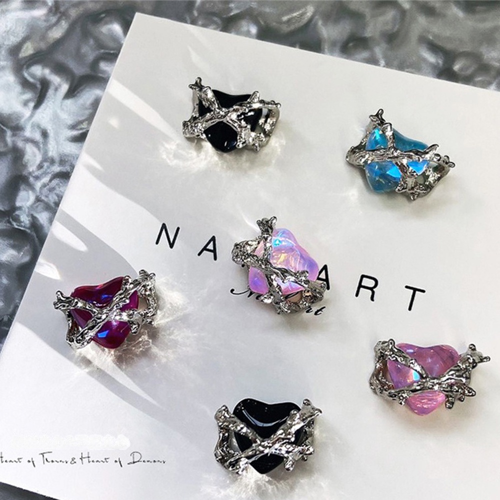 1 Phụ Kiện Trang Trí Móng Tay Hình Trái Tim Đính Đá Lấp Lánh Sang Trọng 5 Màu Tùy Chọn