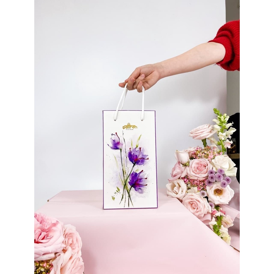 Set quà tặng người thương Nhụy hoa nghệ tây kèm Saffron ngâm mật ong Thương hiệu Saffron VietNam