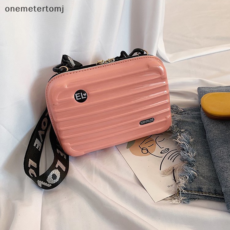 Onemetertomj Túi Đeo Chéo Vai Hình Vuông Nhỏ Cầm Tay Phong Cách Vali Thời Trang Cá Tính Dành Cho Nữ en