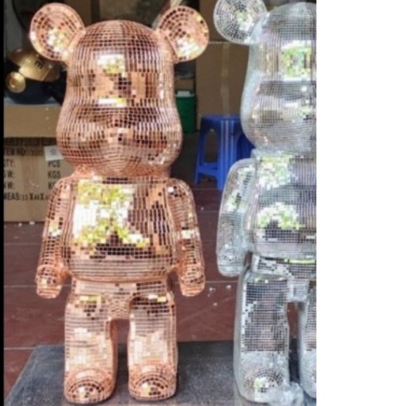 Gấu BearBrick-Mô hình tượng gấu BearBrick đính kim sa-Bụng phệ-135CM tặng thêm xe