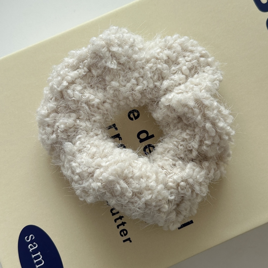 Dây Cột Tóc Màu Kem Lông Cừu Thời Trang Thu Đông 2023