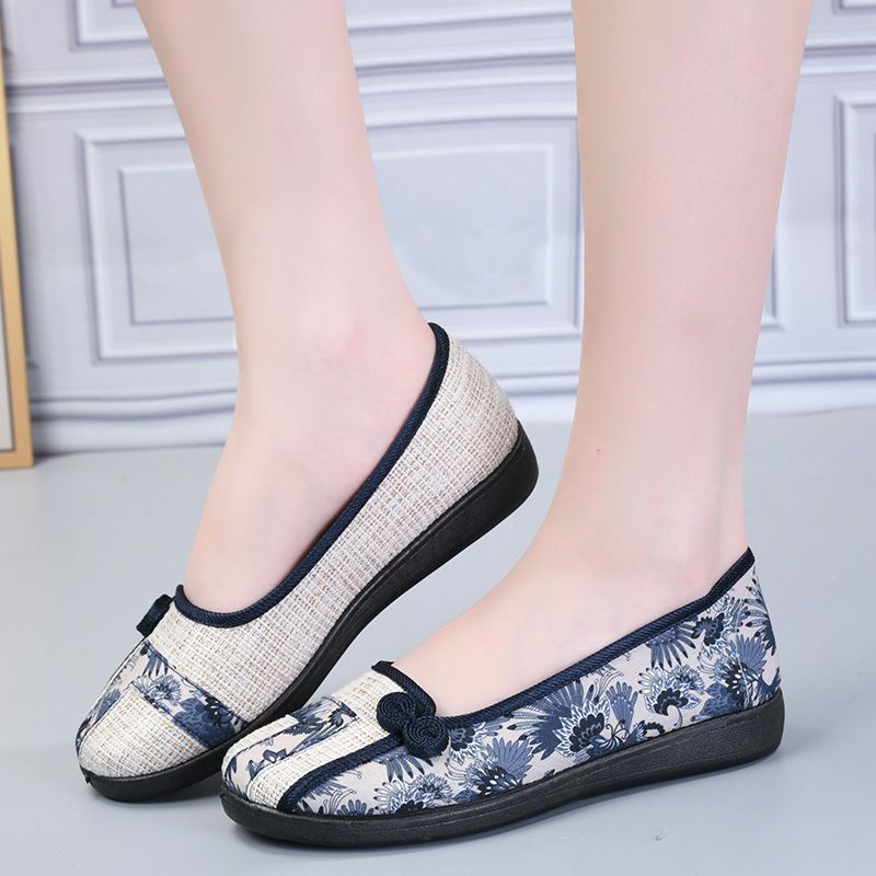 Women's canvas shoes ethnic style old Beijing cloth shoes linen flat wear-resistant shallow mouth one pedal mother's shoes soft bottom surface QMZS