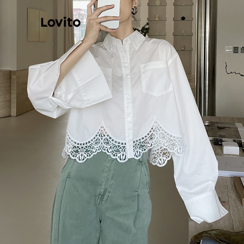 Áo kiểu Lovito phối ren màu trơn thường ngày cho nữ LNE21040 (Màu trắng)