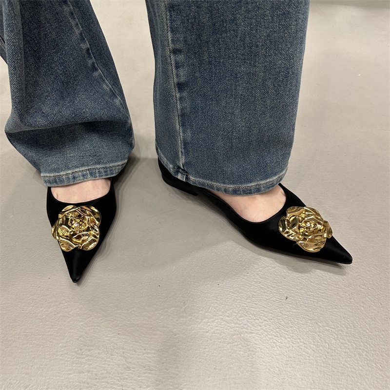 Giày Búp Bê Mũi Nhọn Đế Mềm Đính Khóa Kim Loại Thời Trang Mùa Thu 2023 Phong Cách Mới 2023 Cho Nữ