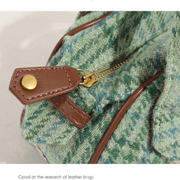 Túi Len Đeo Chéo Vai Họa Tiết Caro Màu Xanh Lá Cây Trẻ Trung Hợp Thời Trang