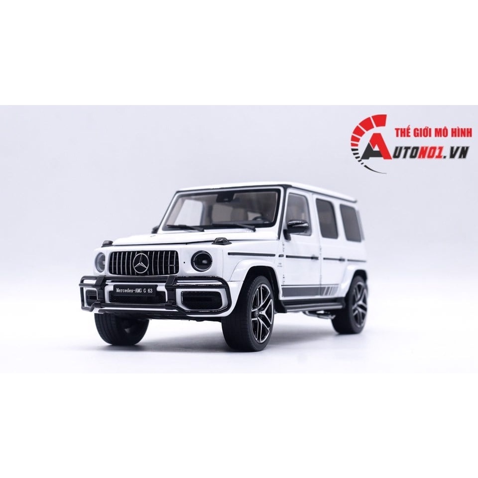Xe mô hình Mercedes-Benz Amg G63 tỉ lệ 1:18 Almost Real 8100 tặng kèm ô tô tăng ô tô