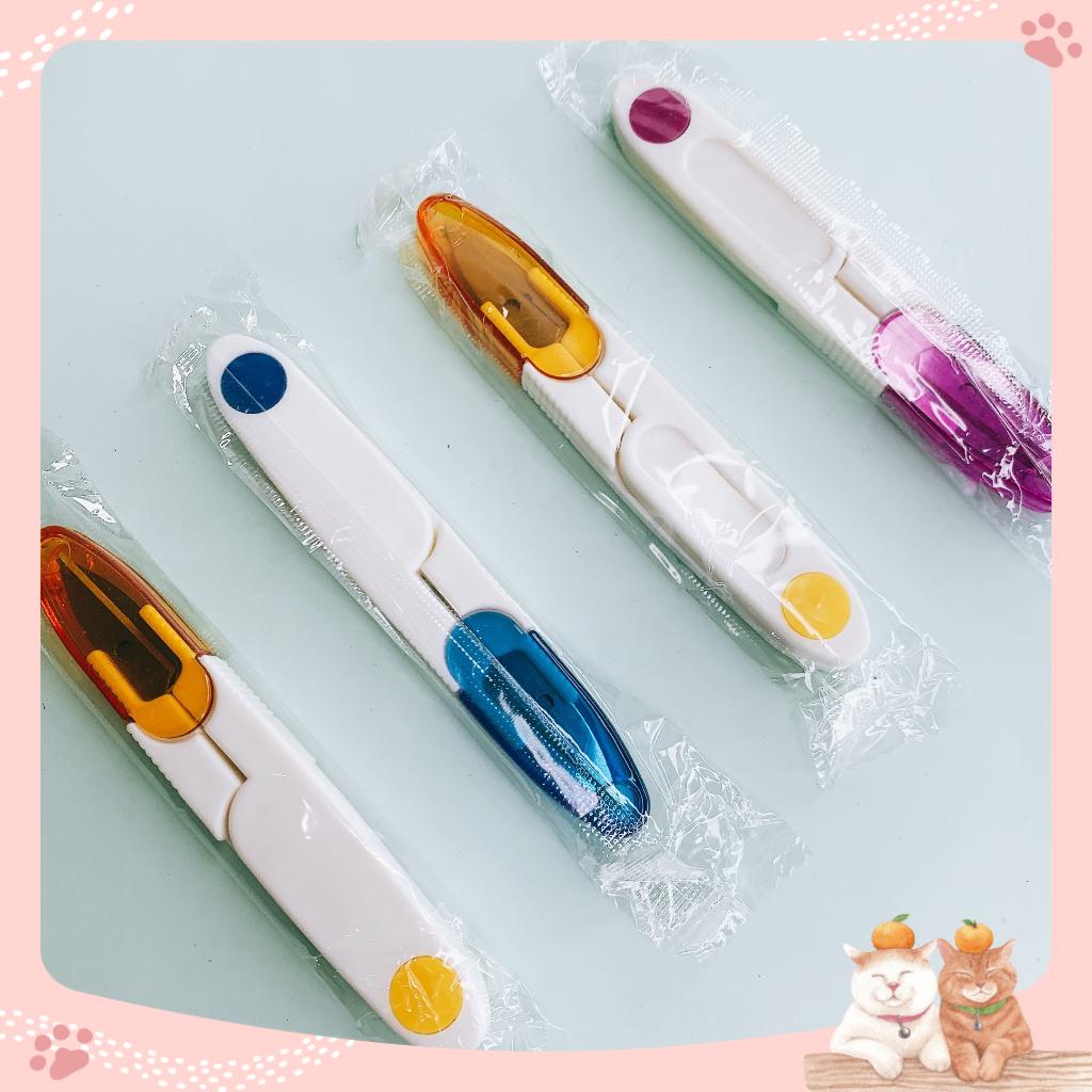 Kéo bấm có nắp
