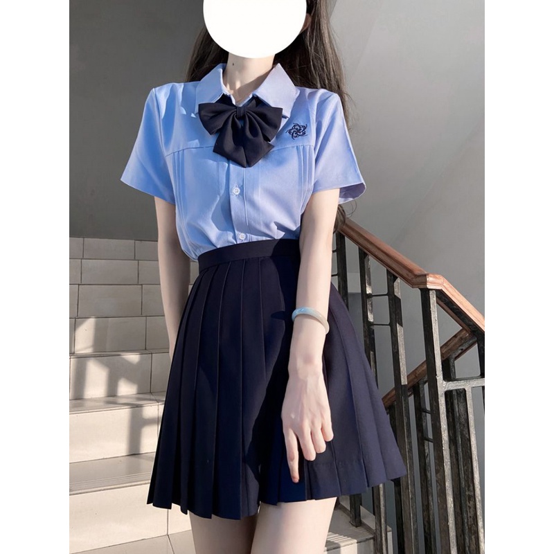 Áo Sơ Mi Ngắn Tay Cổ Vuông Thêu Họa Tiết Xinh Xắn Dành Cho Nữ