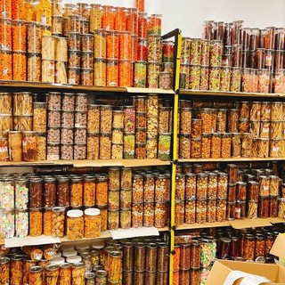 Ăn vặt giá sỉ đóng lon pet sàigon | gialai market