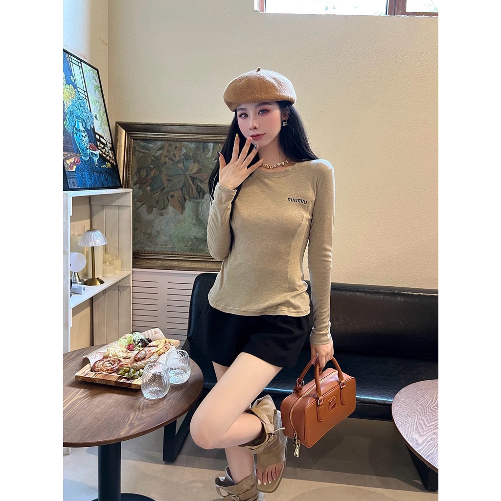 GRQF MIU MIU 23 autumn and winter New round neck embroidered letter bottoming shirt for women fashion all-match casual slim T-shirt for women