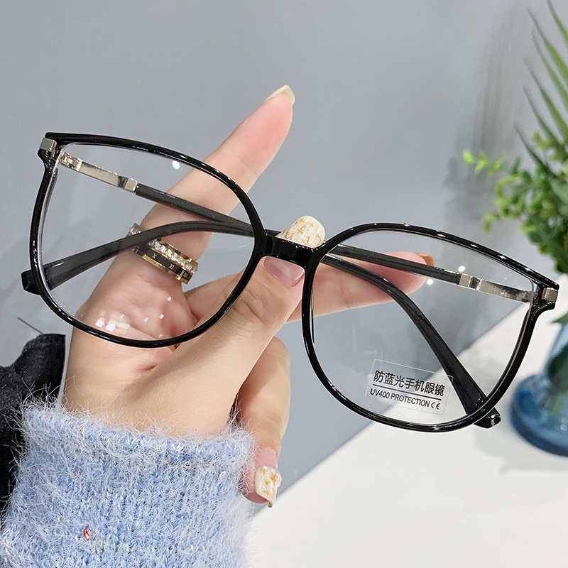 Kính Mắt Mèo Gọng Lớn Chống Bức Xạ Ánh Sáng Xanh