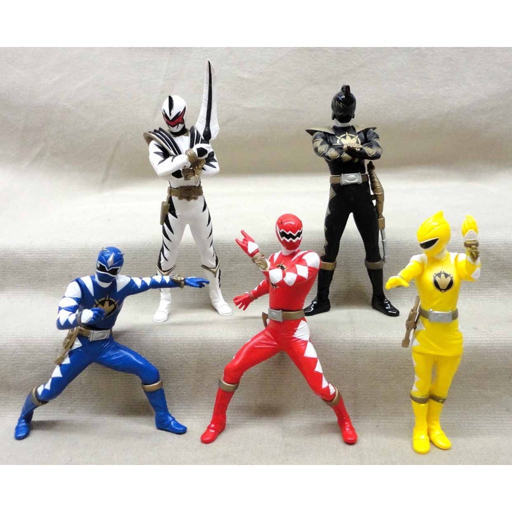 Mô Hình Tĩnh Siêu Nhân Super Sentai Full TeamTặng ô tô