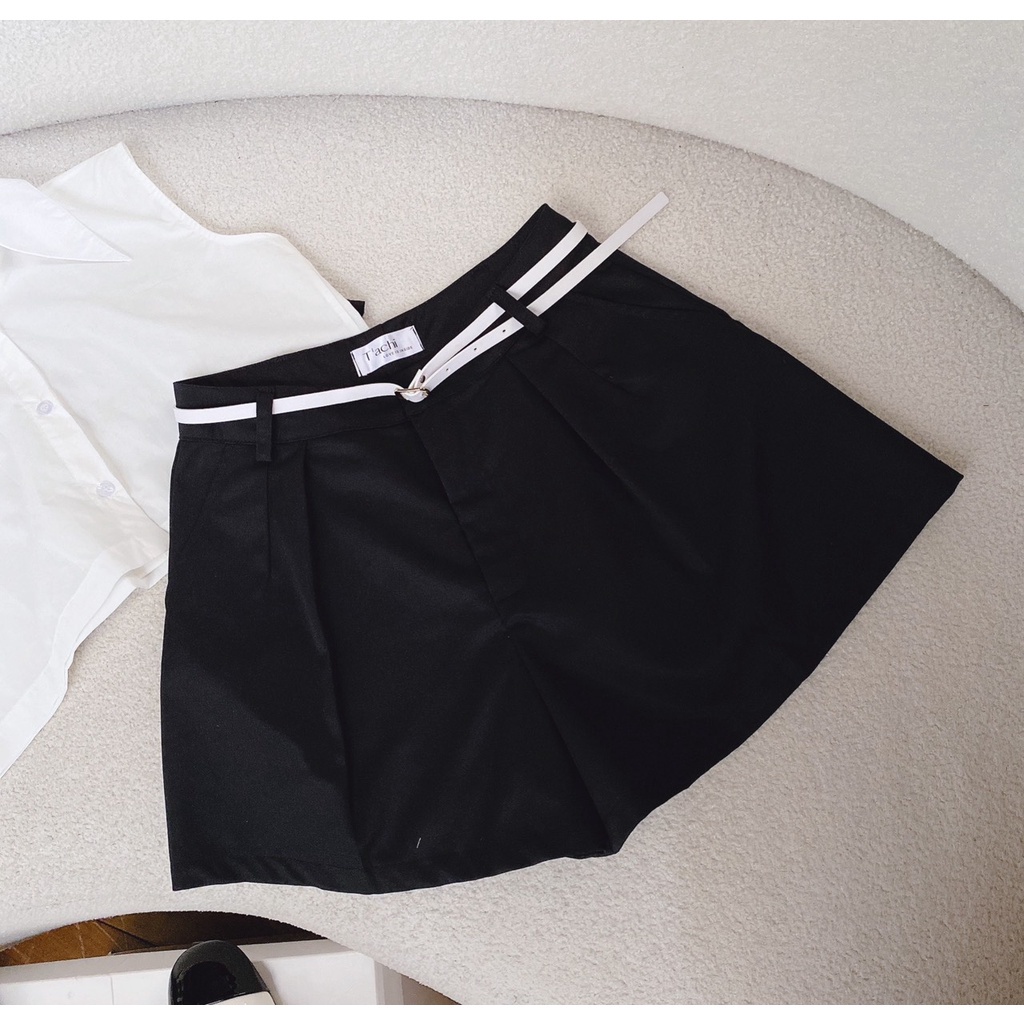 SET KHOÁC ĐEN TAY DÀI +CROPTOP SƠMI TRẮNG + CHÂN VÁY KÈM NỊT