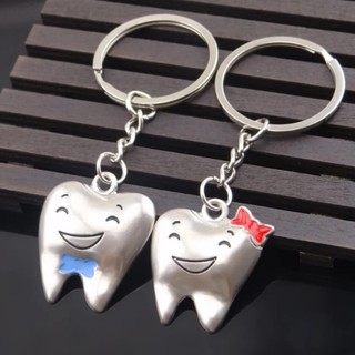 2 móc khóa hình chiếc răng hoạt hình đáng yêu