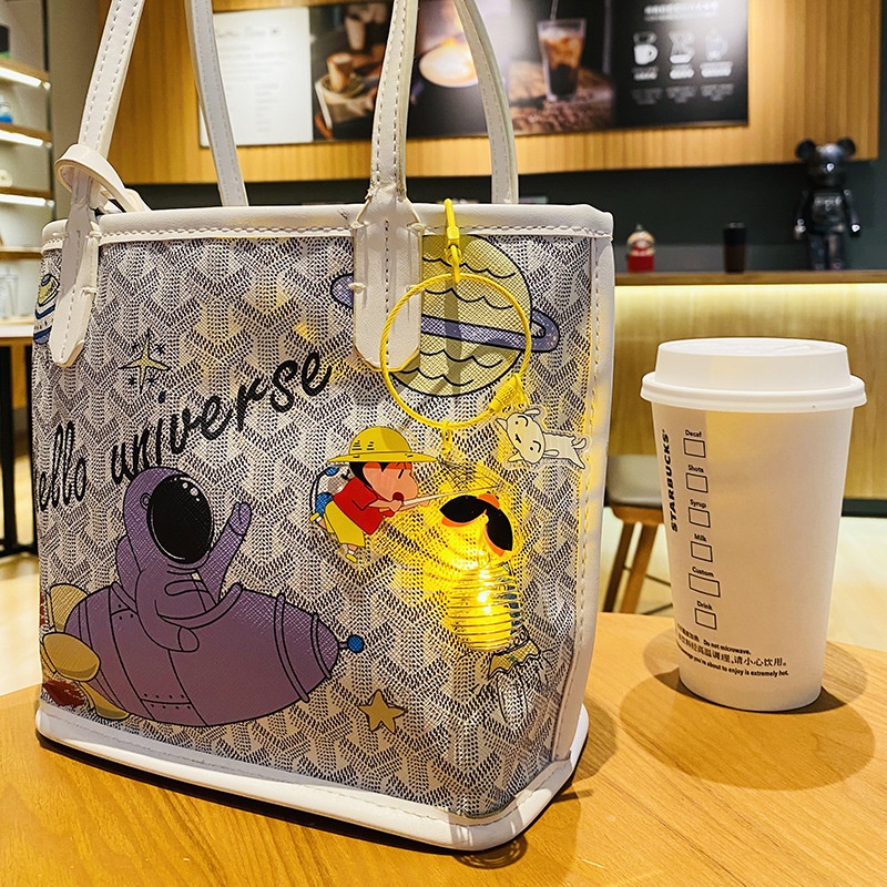 Móc Khóa Hình Cậu Bé Bút Chì shin-chan Bằng acrylic Phát Quang sp036