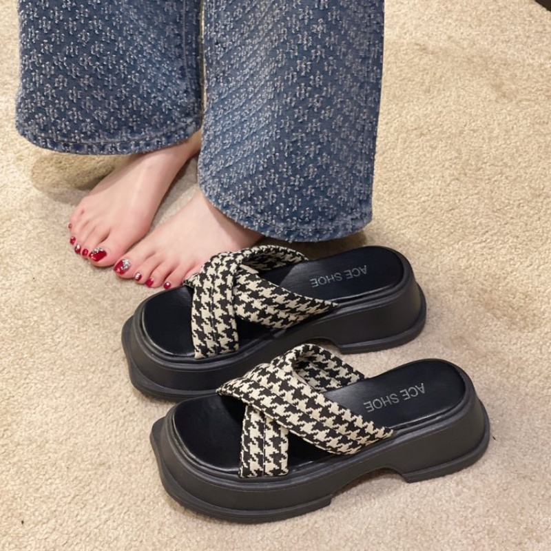 Dép Xỏ Ngón Đế Dày Thời Trang Mùa Hè Cho Nữ