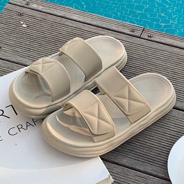 Đôi Dép Sandal Đế Mềm Màu Trơn Đơn Giản Thoải Mái Dành Cho Nữ