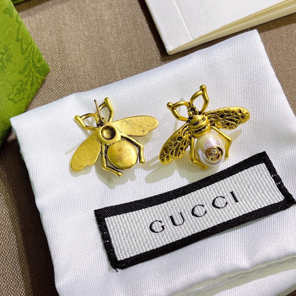 Bông Tai Gucci Bằng Thép Titan Chống Thấm Nước Không Gỉ Hình Chữ gg Đôi Thời Trang Cho Nữ