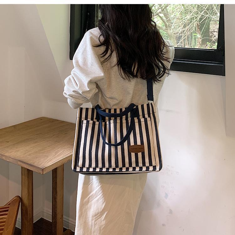 Túi tote Đeo Vai / Xách Tay Bằng Vải Bạt Kích Thước Lớn Họa Tiết Kẻ Sọc Thời Trang Mới 2023 Dành Cho Bạn Nữ