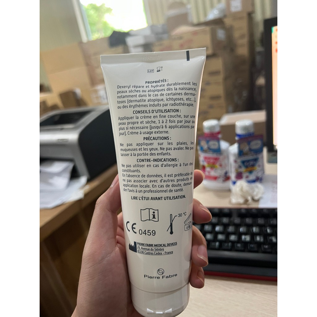 Kem Dexeryl Creme nội địa Pháp 250g giúp dưỡng ẩm - Mẫu Mới