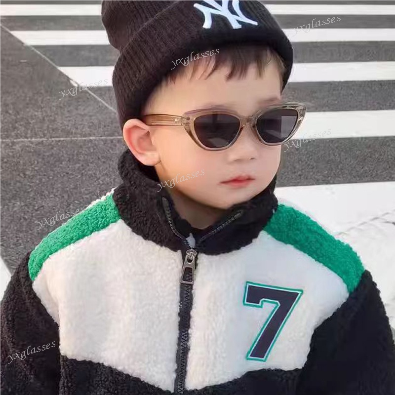 Kính Mát Gọng Tam Giác Nhỏ Chống Tia uv Phong Cách Hàn Quốc Cổ Điển Cho Bé Trai Và Bé Gái Sự Bảo Vệ