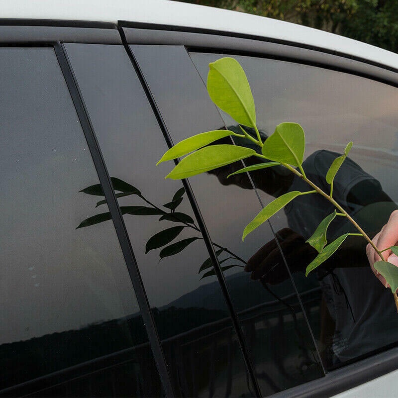 Bộ 8 Miếng Dán Màu Đen Bóng In Họa Tiết Sợi carbon Trang Trí Cửa Sổ Xe Hơi toyota innova kijang innova 2016-2021