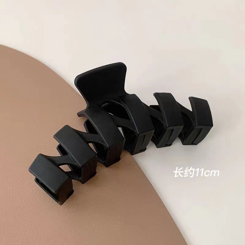 Kẹp Tóc Nữ Hình Cá Mập Đơn Giản Phong Cách