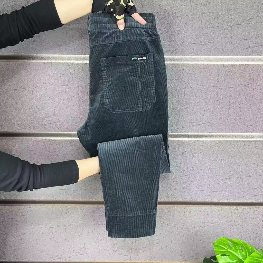 Quần Dài Dáng Ôm Vải Nhung Kẻ Sọc Phối Nhiều Túi Thời Trang Thu Đông Cho Nam