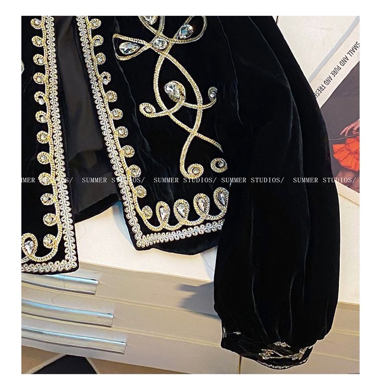 Áo Khoác Màu Đen Phong Cách Châu Âu Thời Trang Cao Cấp Cho Nữ