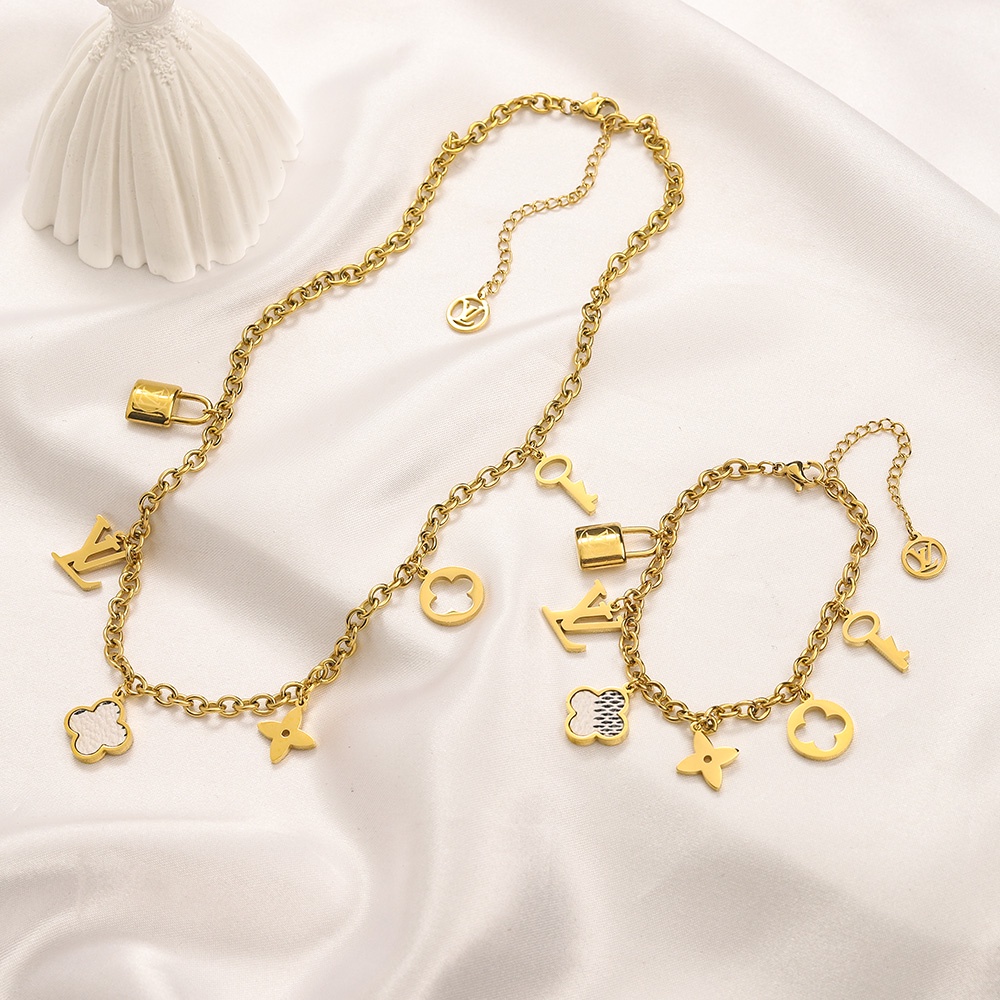 Vòng cổ Thép Titan Hai Lớp Mặt Chữ lv Thời Trang Cho Nam Nữ