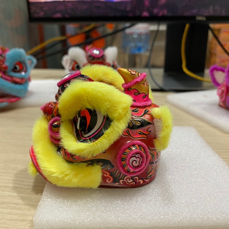 Đầu Lân Mini Trưng Bày Trang Trí Xe Hơi - Chế tác thủ công - Đường nét tinh xảo Tặng Ô Tô