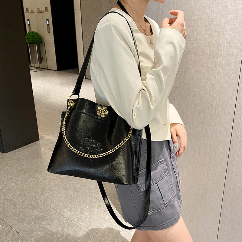 Ielgy Túi Đeo Vai Cỡ Lớn Màu Đen Thời Trang Cho Nữ