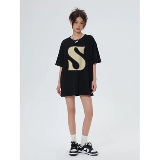 Áo thun nữ form rộng Guguno cotton cổ tròn in basic (A)