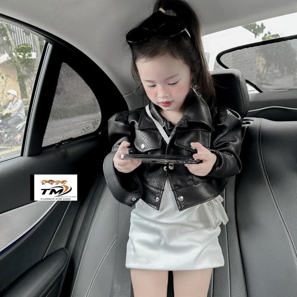 Áo da tặng kèm váy cá tính bé gái 9-30kg