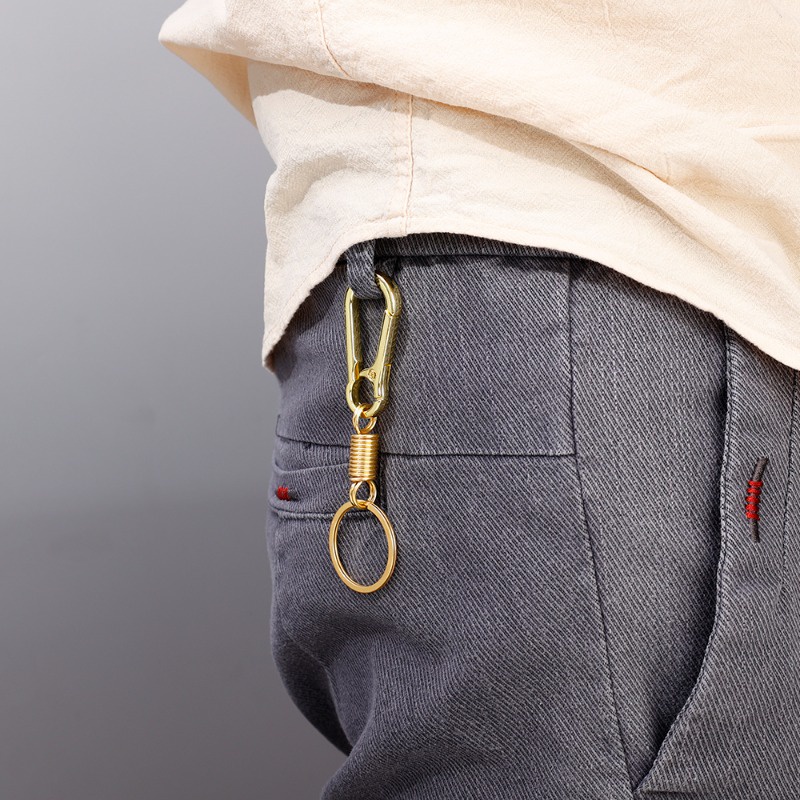 1 Móc Khóa Xe Hơi / Mở Nắp Chai Đa Năng Bằng Kim Loại